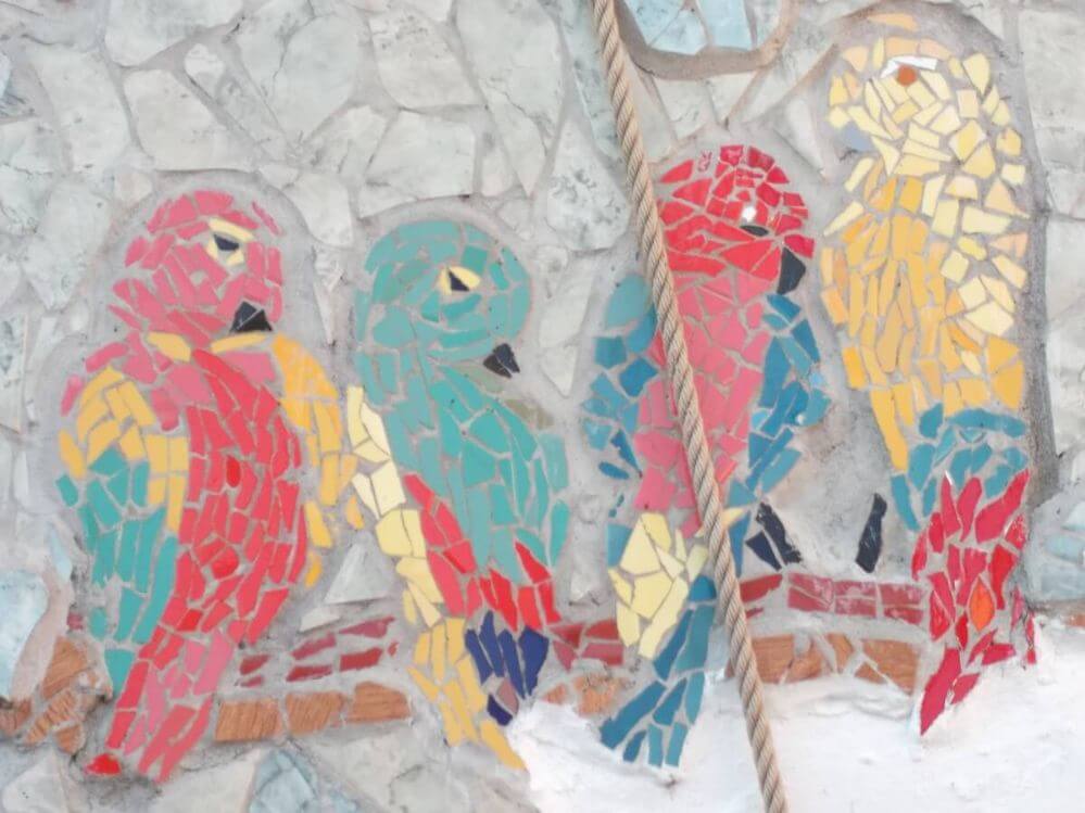 mosaico-de-papagaios-Termas-da-Azenha
